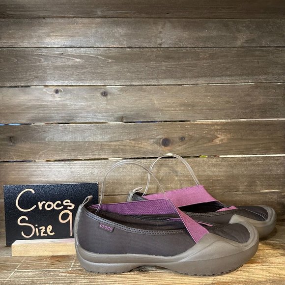 Womens Crocs Molly Brown Purple Casual Comfort Strappy Ballet Flats Size 9 M GUC - Picture 1 of 6